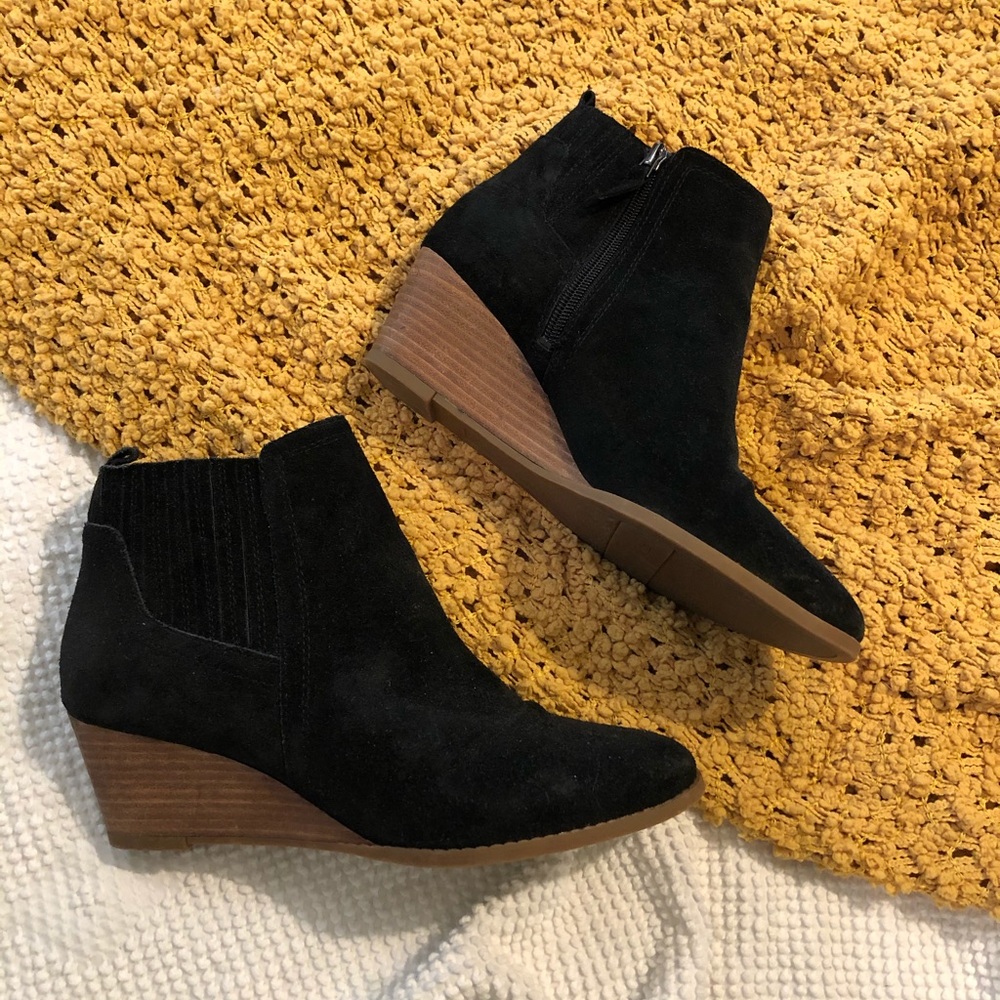 Franco Sarto Suede Wedge Bootie. Size 9.